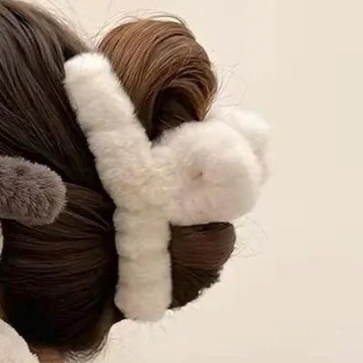 1 piece faux fur hair claw clip|hair clip|barrette|hair accessories