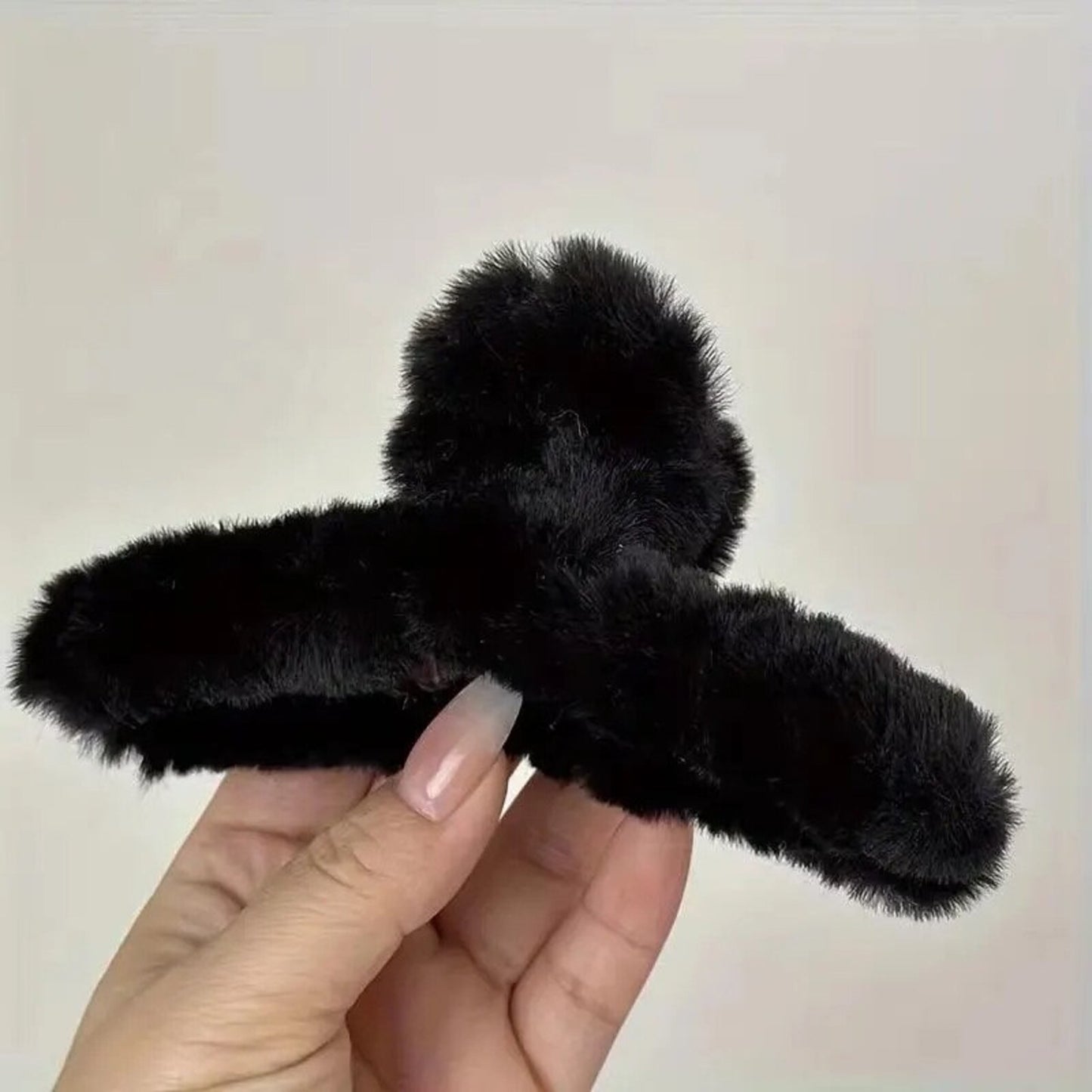 1 piece faux fur hair claw clip|hair clip|barrette|hair accessories