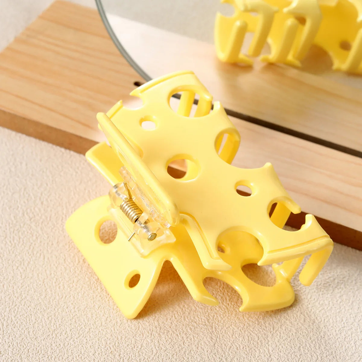 1 piece cheese hair claw clip|hair clip|barrette|hair accessories