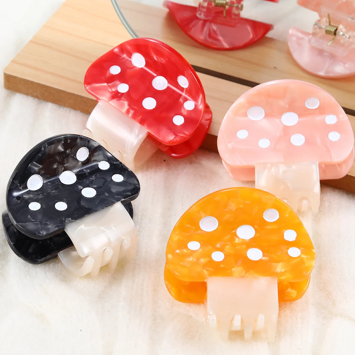 1 piece mini mushroom hair claw clip|hair clip|barrette|hair accessories